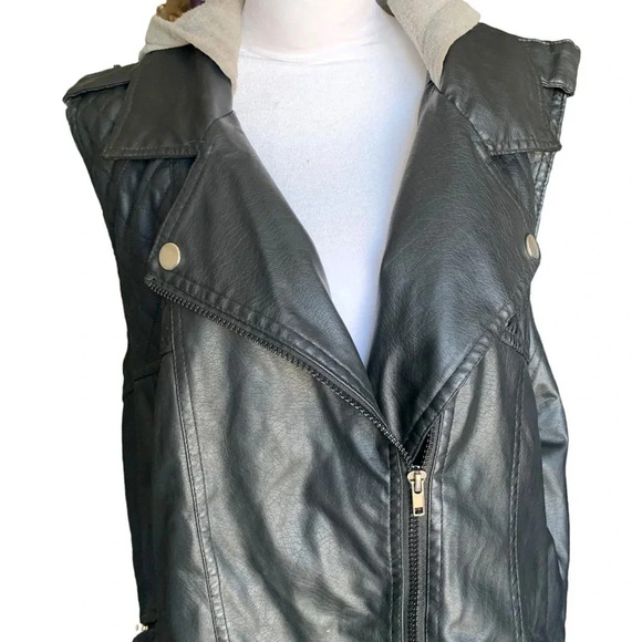 PARIS Blues women's 3XL faux leather vest with grey hood - Picture 7 of 8